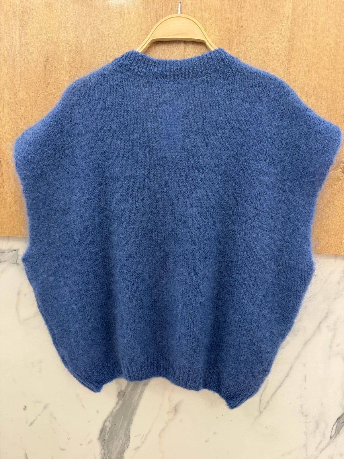 Pull Sans Manches Col V en Kid Mohair -Bleu Jean