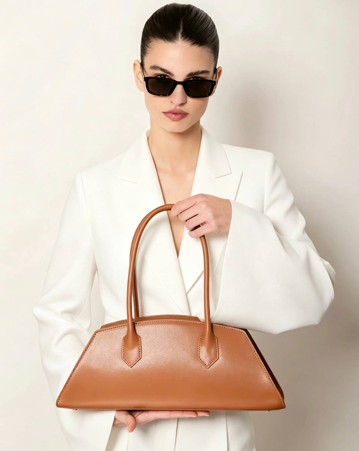 Grand sac à l'épaule en cuir de veau Box – Fabriqué en Italie: Cuir