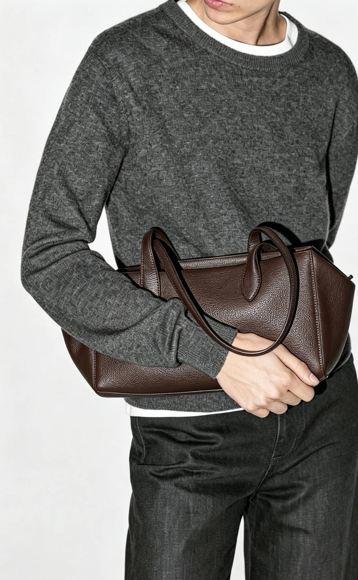 Sac baguette en cuir véritable fabriqué en Italie: Brun foncé