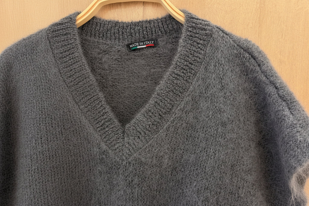 Pull Sans Manches Col V en Kid Mohair - Gris Foncé