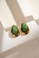 Charger l'image dans la visionneuse de galerie, Boucles d’oreilles dorées ambre goutte chic résine élégante