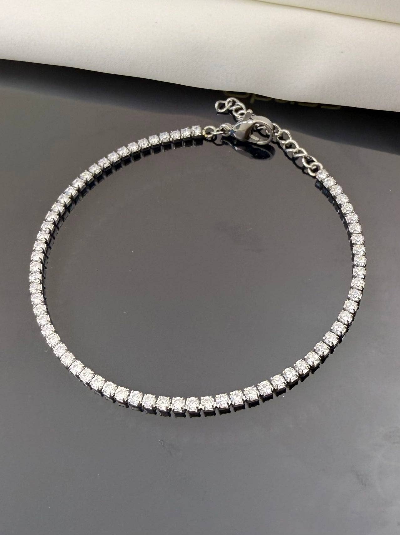 Bracelet rivière cristal fin acier inoxydable doré élégant : Argent