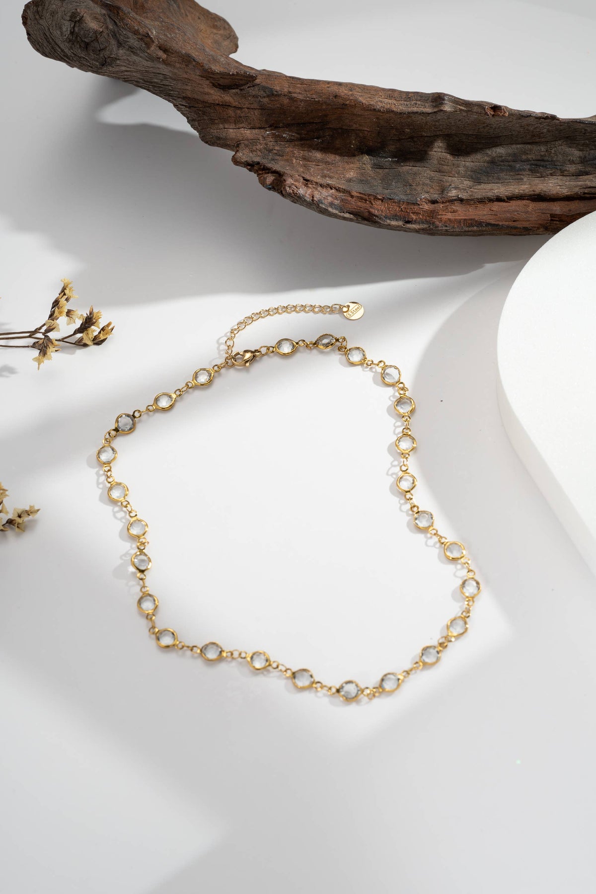 Collier doré acier inoxydable pampilles cristal rondes chic