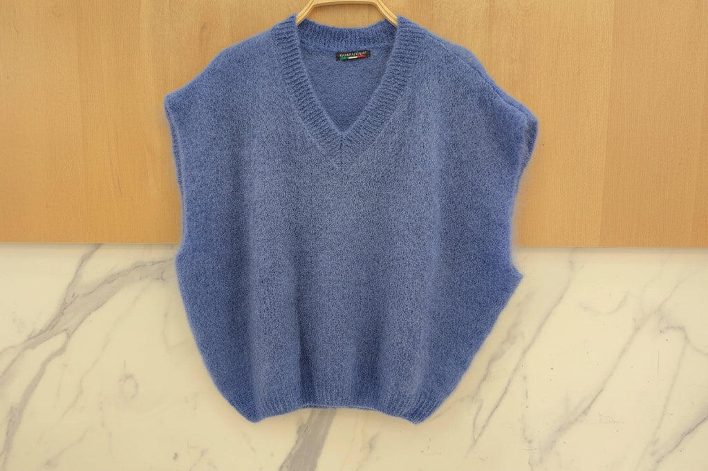Pull Sans Manches Col V en Kid Mohair -Bleu Jean