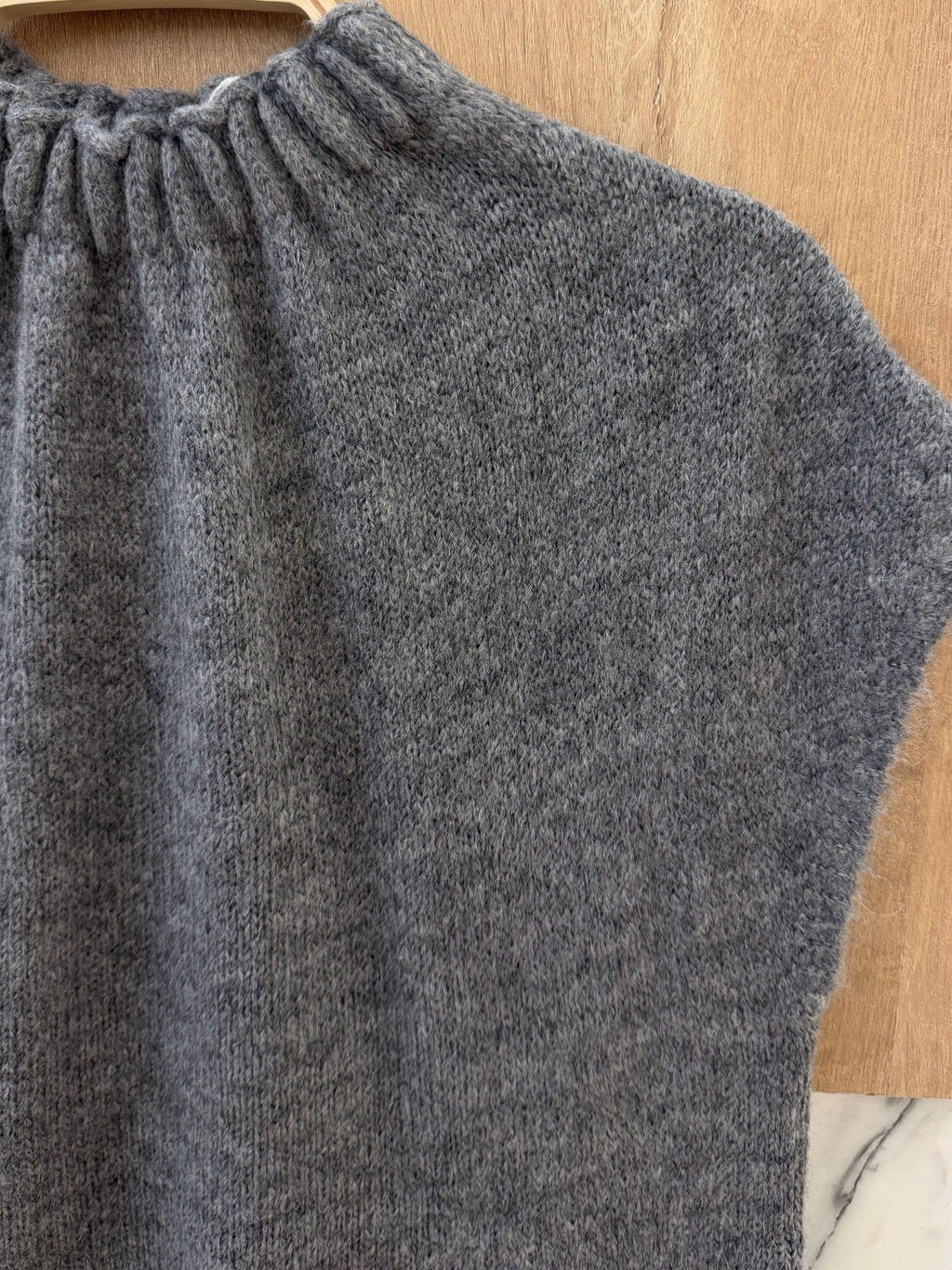 Pull Sans Manches Col Montant en Maille - Gris Foncé / Taille unique
